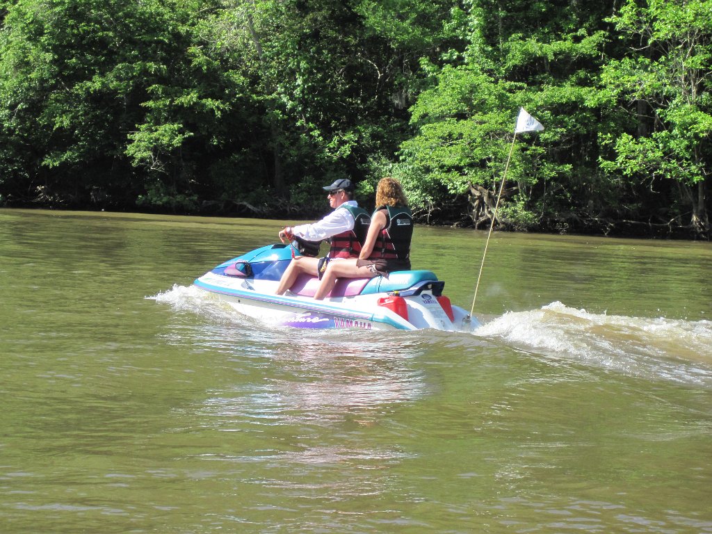 IMG_1824.jpg - Johnny and Kathy