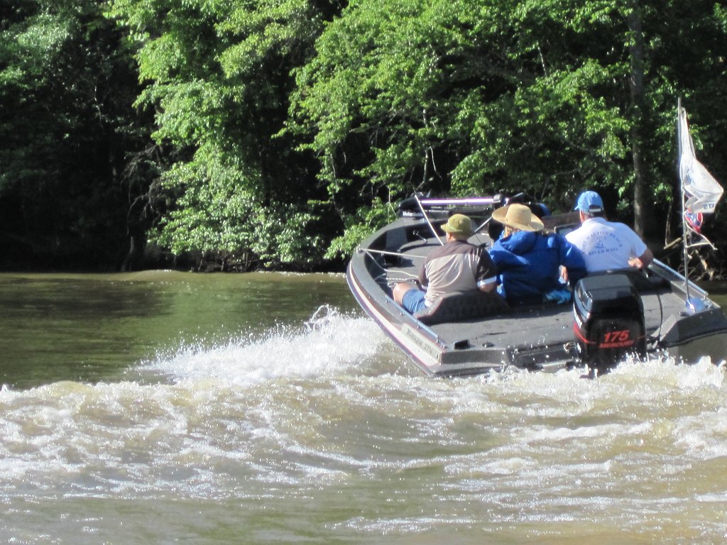 IMG_1825.jpg - Earl, Marta, and Howard