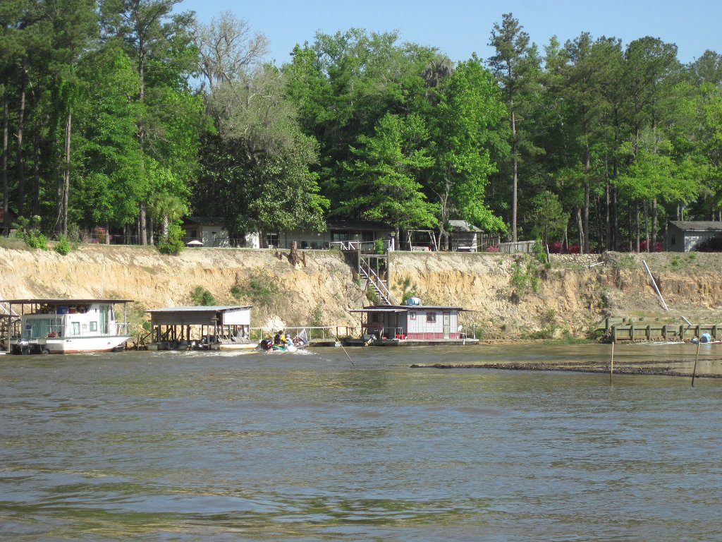 IMG_1834.jpg - River sights