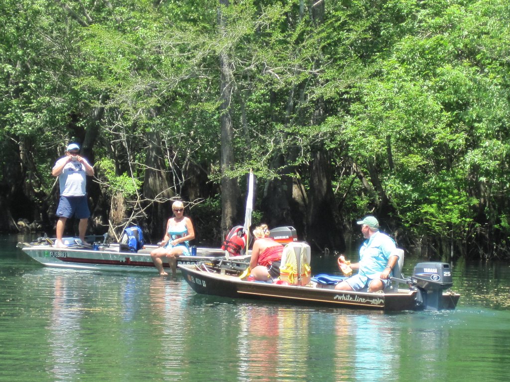 IMG_1898.jpg - Mike & Debbie, and Jack & Jeannie at Morrison Springs